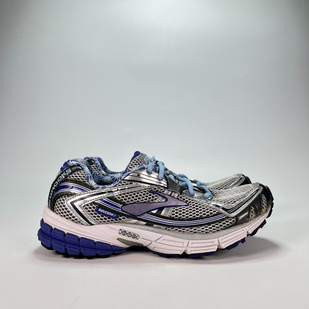 Brooks Ravenna 3 Silver Purple Blue Running Shoes 1201071B594 Women’s Size 8